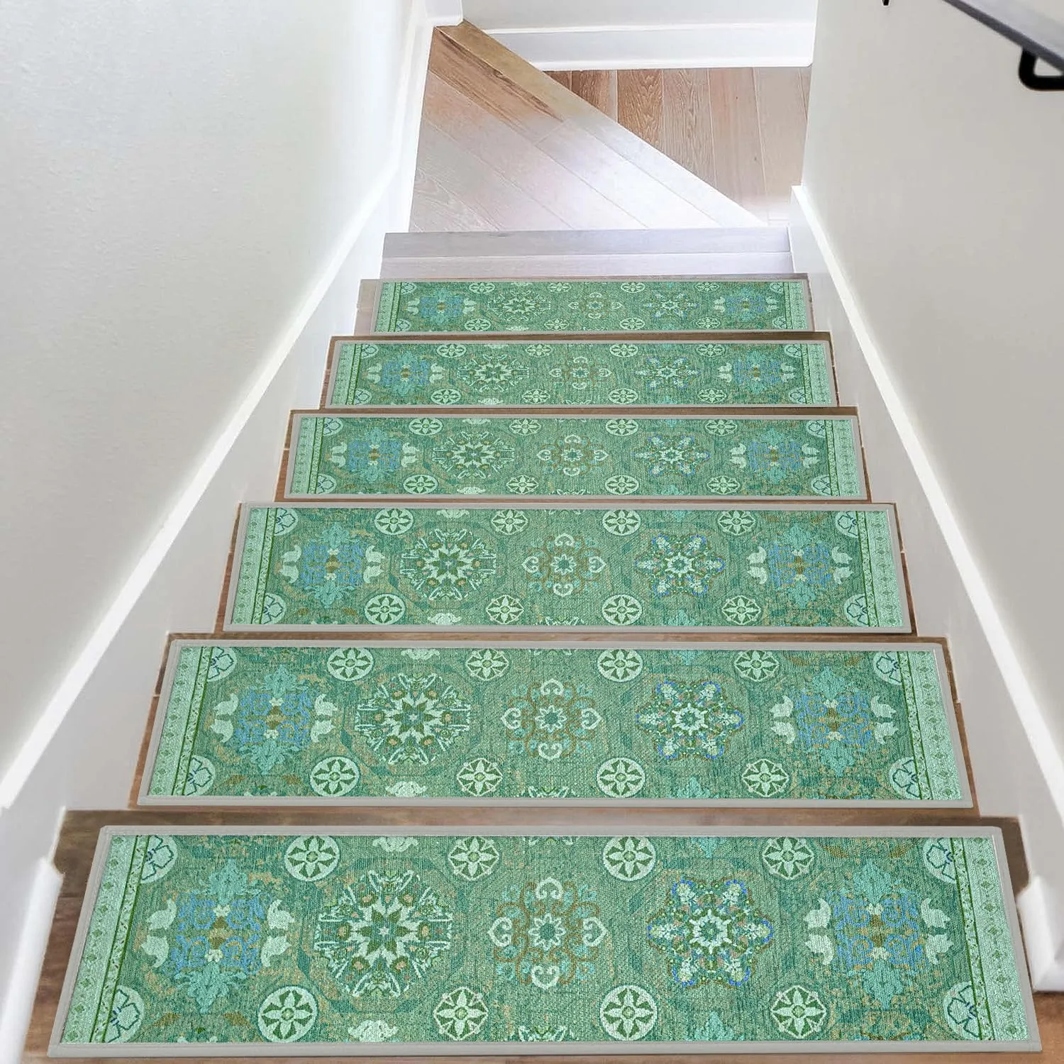 7 Pack 8" x 30" Non-Slip Carpet Stair Treads for Wooden Steps Indoor, Resistant Rugs Rubber Safety Mats for Kids Elders and Dogs