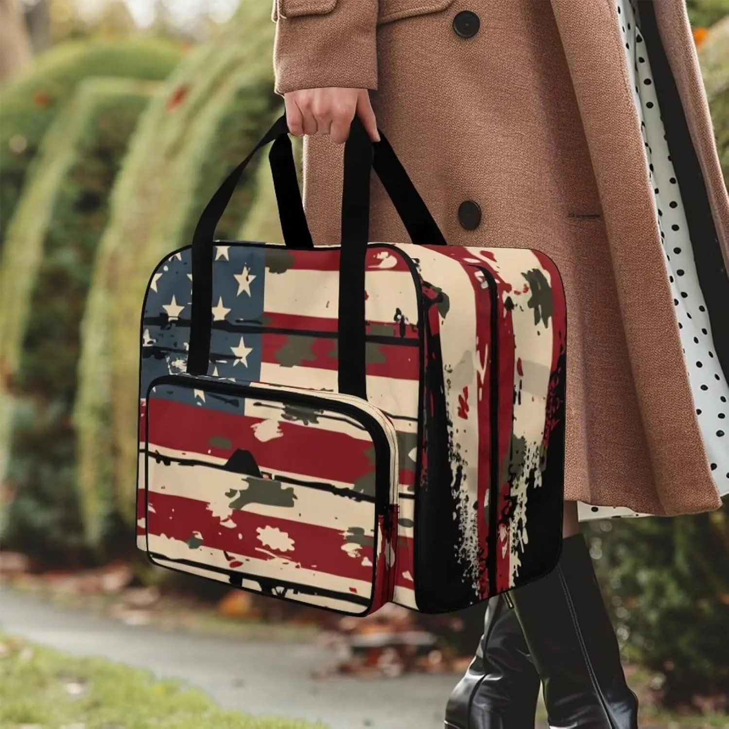 American Flag Sewing Machine Carrying Case Tote Bag Portable Padded Storage Cover Carrying Case with Pockets and Handles Suitable for Most Standard Singer Brother Janome
