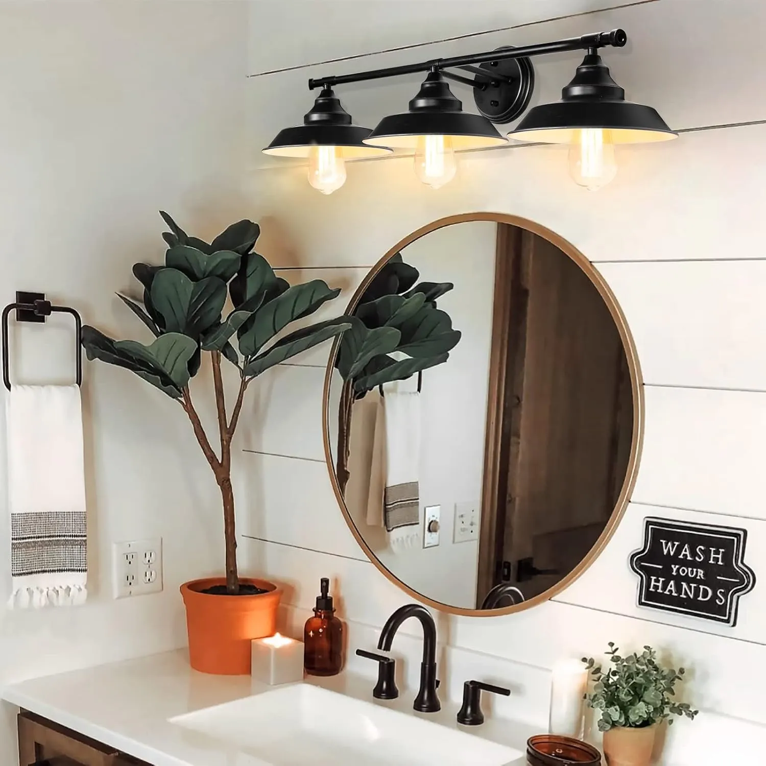 BesLowe Farmhouse Bathroom Vanity Wall Light Fixture, Industrial Rustic Style 3-Light Vanit Wall Sconce, Vintage Wall Mount Lamp for Bathroom Bedroom Vanity Mirror Cabinets Dressing Table, Black