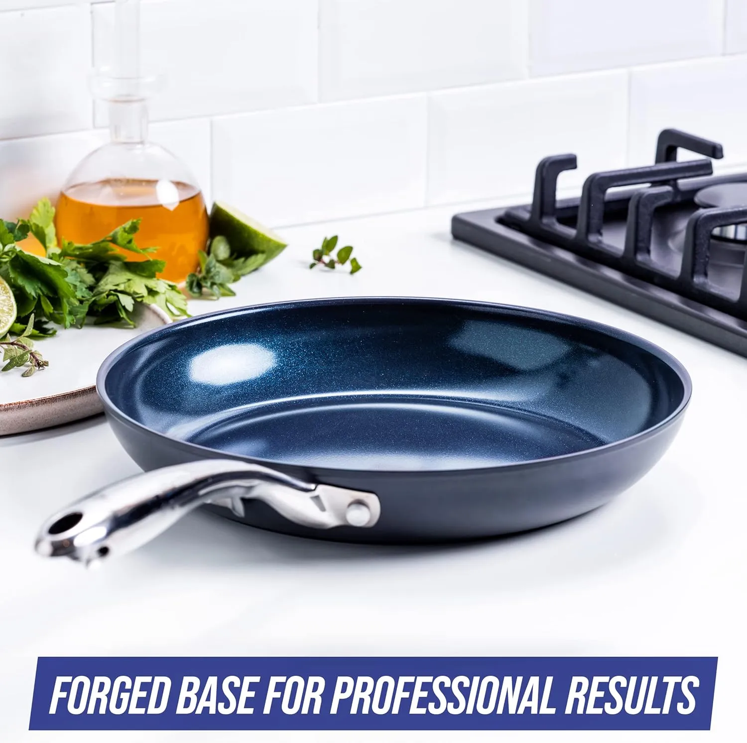 Blue Diamond Cookware Hard Anodized Ceramic Nonstick, 10 Piece Cookware Pots and Pans Set, Non-Toxic PFAS and PFOA-Free, Dishwasher and Oven Safe, Durable, Even Heating, Metal Utensil Safe, Gray