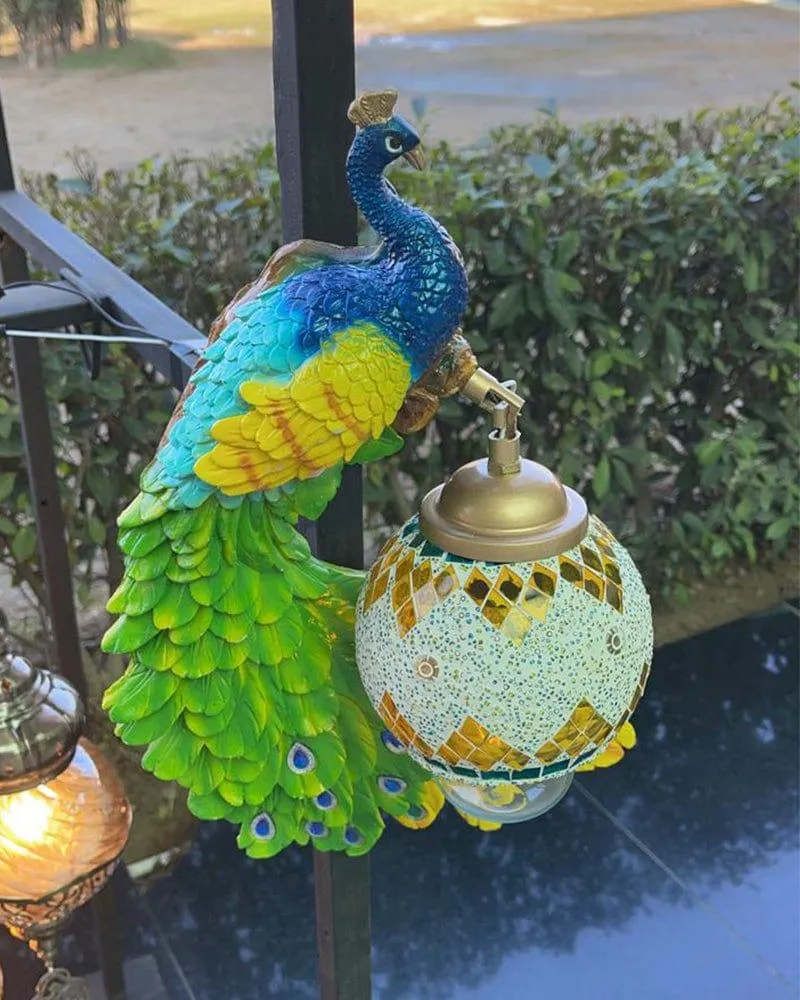 Bringing you one of our finest handcrafted pieces, The Hanging light is the perfect blend of artistic flair and modern appeal.