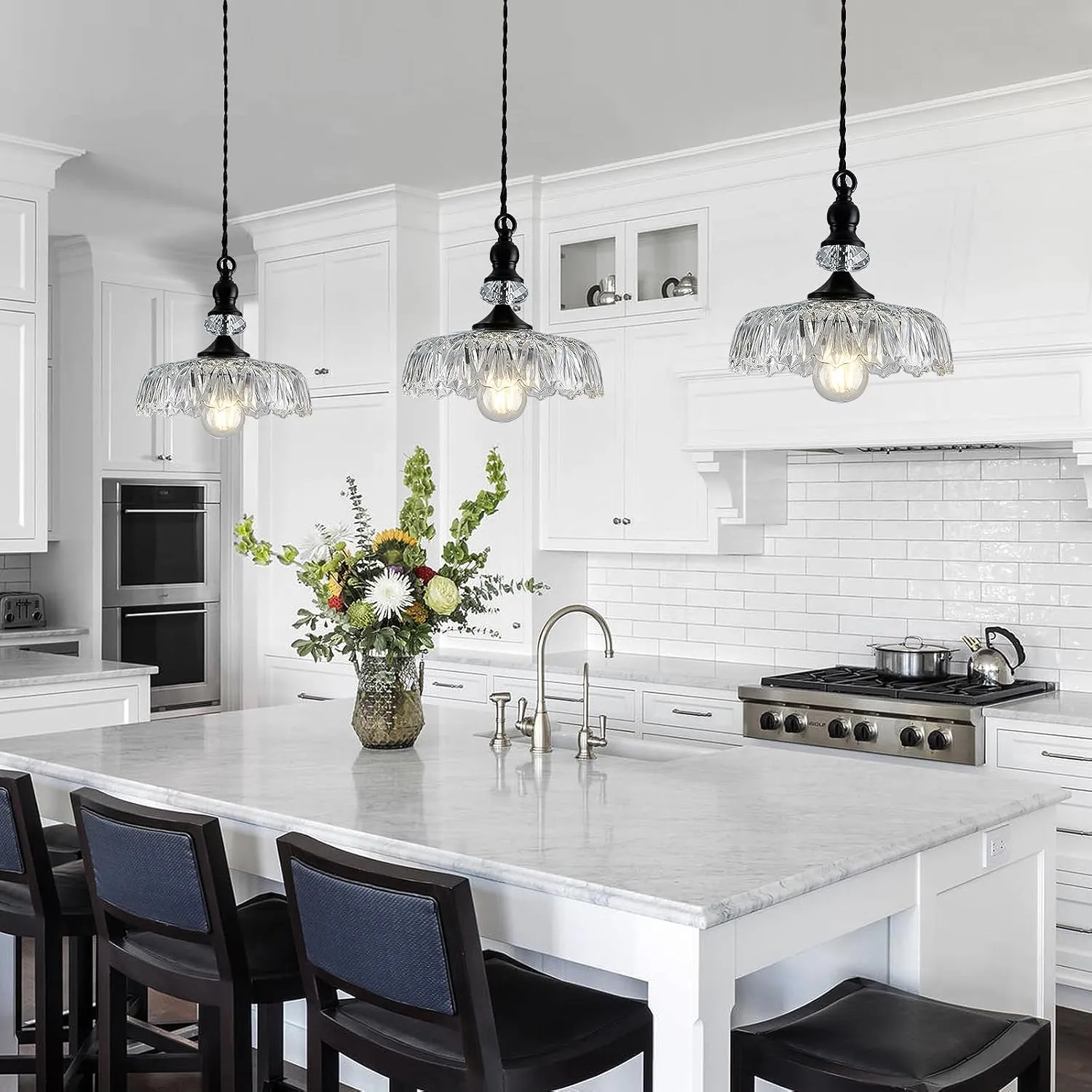 CVKASH Vintage Glass Pendant Light Fixture Black Modern Adjustable Chandelier Hanging Light for Farmhouse Dining Room Kitchen Bedroom Hallway Island