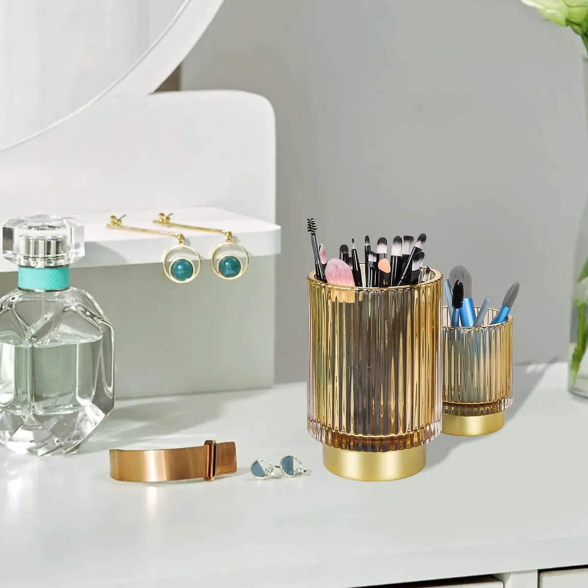 Glass Makeup Brush Holder,Gold Toothbrush Holders,Cute Make Up Brush Cup Holder,Vintage Vanity Makeup Organizer for Bathroom and Desktop (Amber)