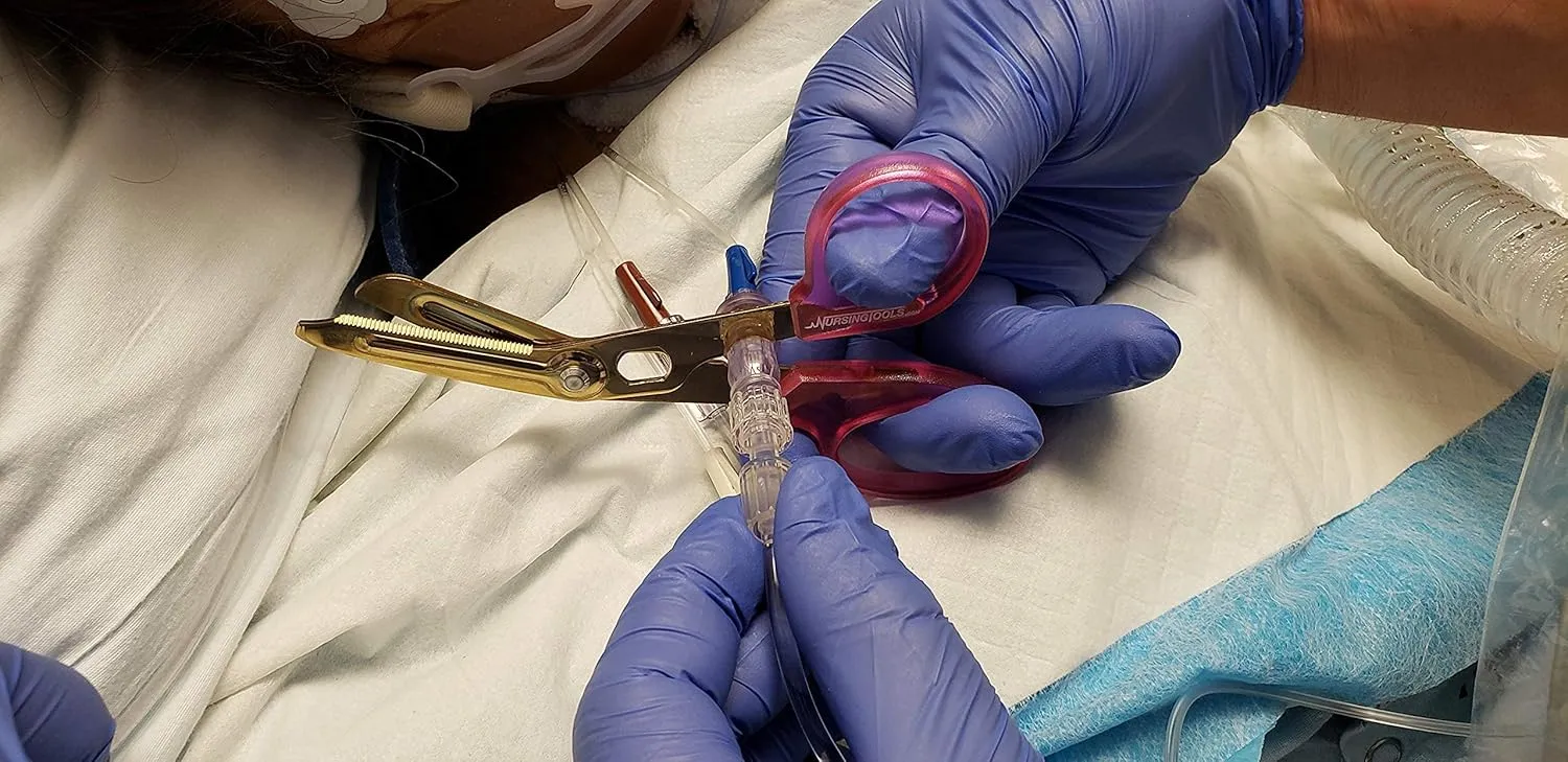 Hummingbird 4-in-1 Medical Scissors - Compact Pocket Size Trauma Shears for Nurses, Students, Practitioners & Medical Professionals (Hibiscus Pink)