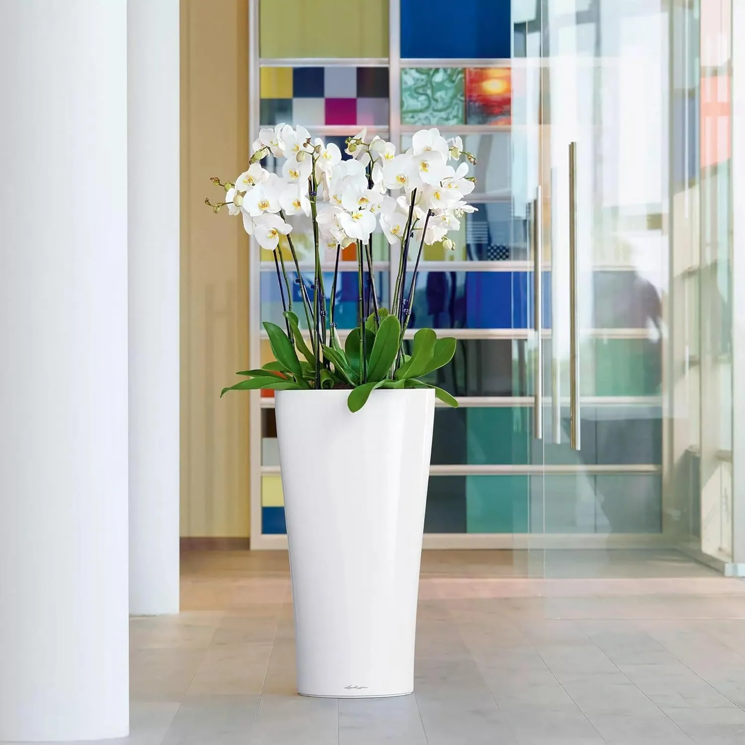 Lechuza Delta 30 Self Watering Planter Large Garden Flower Plant Pot Indoor/Outdoor Floor Planter with Drainage Hole and Plant Substrate Poly Resin D30 H56 cm White High-Gloss
