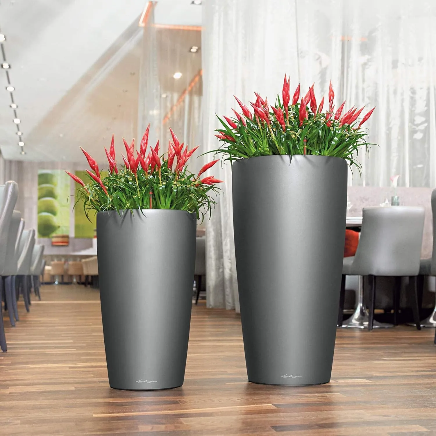 Lechuza Rondo 32 Self Watering Planter Large Garden Flower Plant Pot Indoor/Outdoor Floor Planter with Drainage Hole and Plant Substrate Poly Resin D32 H56 cm Charcoal Metallic
