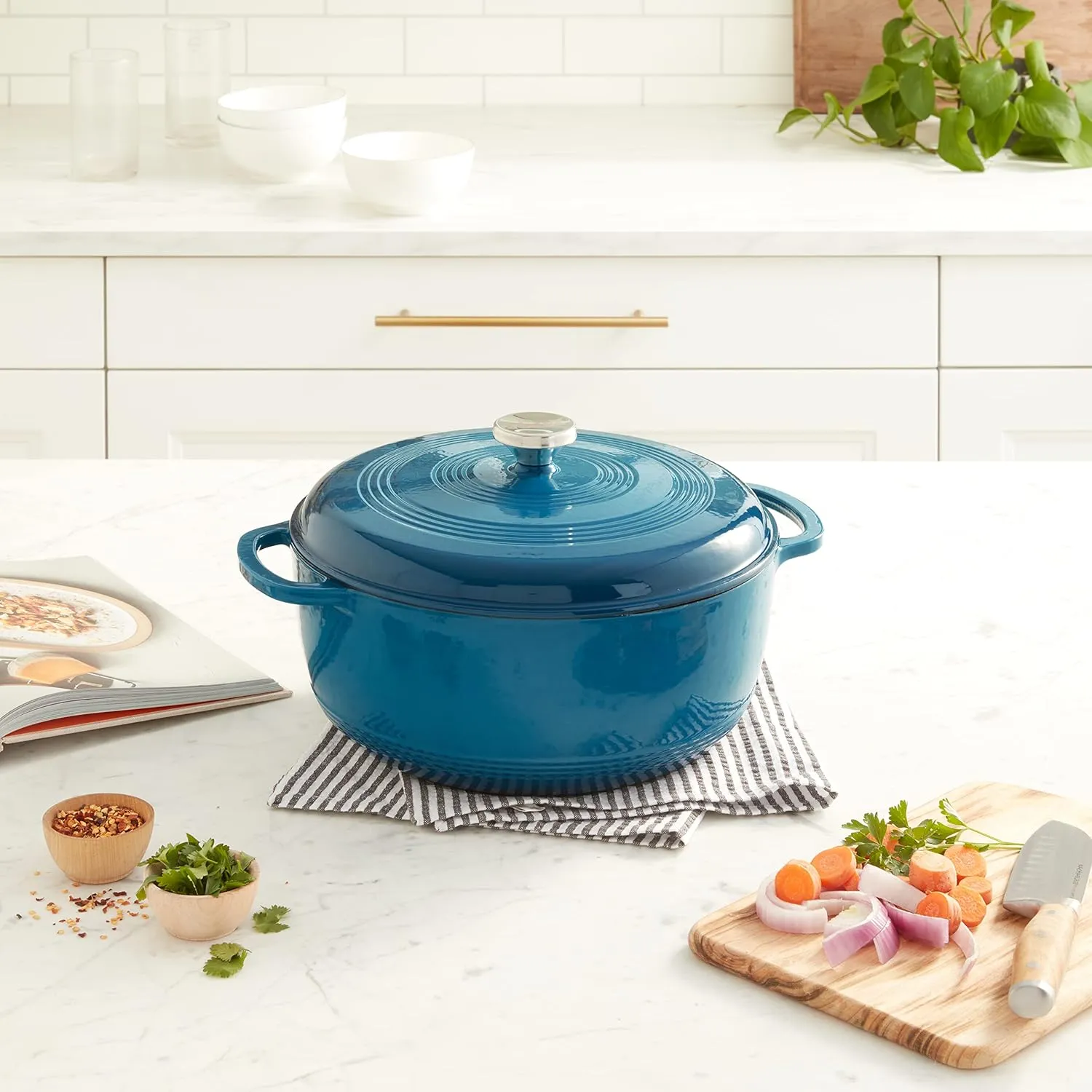 Lodge 7.5 Quart Enameled Cast Iron Dutch Oven with Lid – Dual Handles – Oven Safe up to 500° F or on Stovetop - Use to Marinate, Cook, Bake, Refrigerate and Serve – Blue