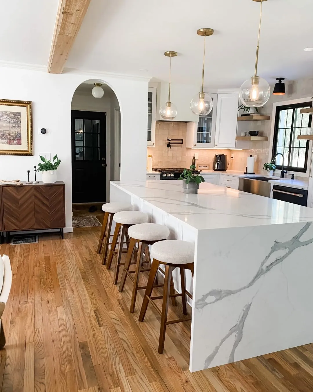 Nathan James Amalia Backless Kitchen Counter Height Bar Stool, Solid Wood with 360 Swivel Seat Antique Coffee/Natural Wheat, Set of 4