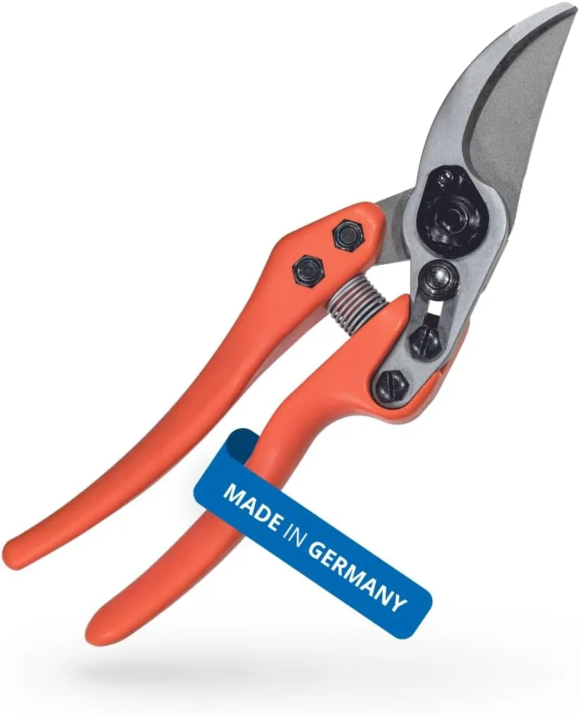 Original LÖWE Profi Bypass Pruner Garden Tools 11.107 | Light & Sharp Tree Pruner | Use As Garden Shears, Handheld, Pruning Shears for Gardening | For flowers, twigs & fruit trees | Made in Germany