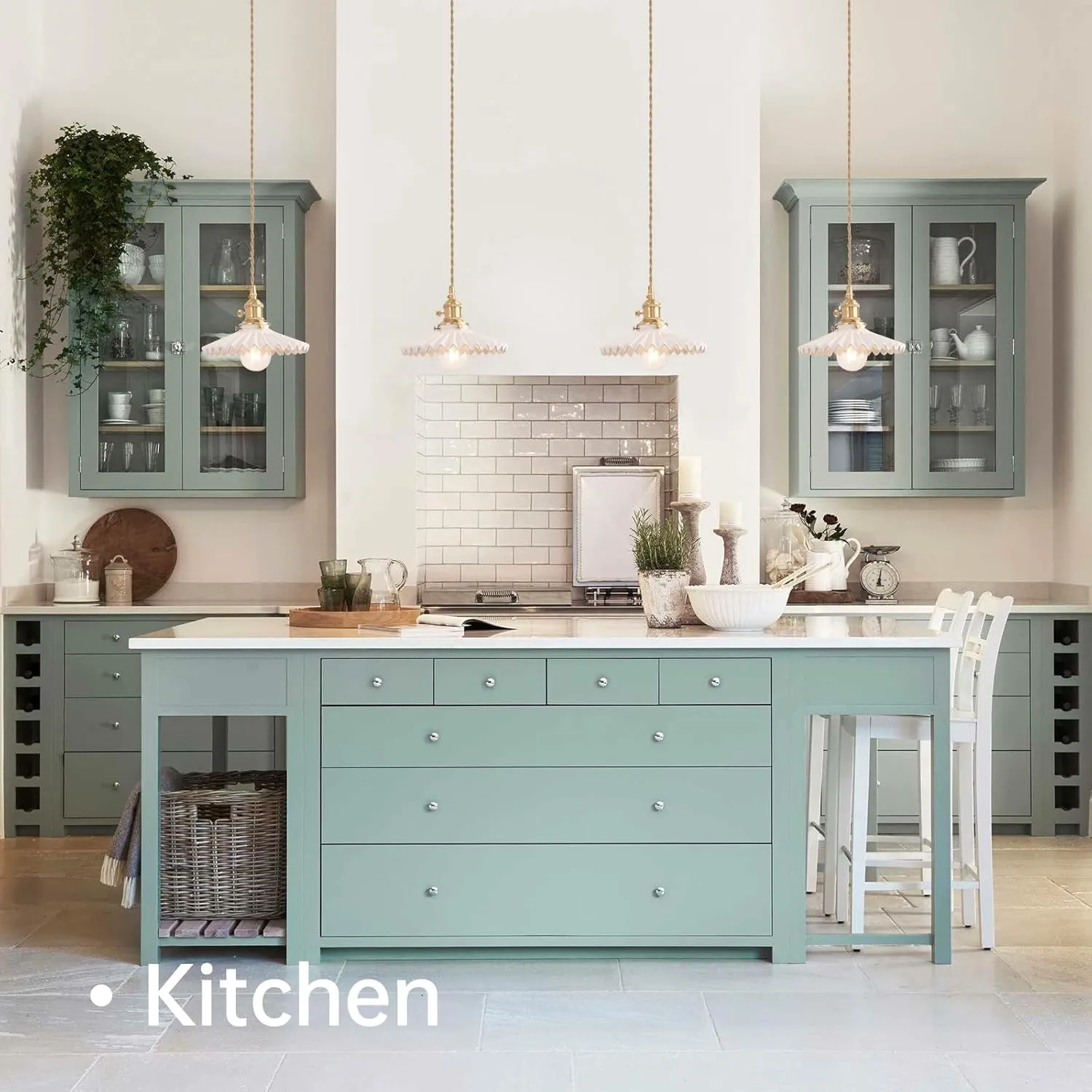 Pendant Light with White Pleated Ceramic Lmapshade, Brass Vintage Pendant Light Adjustable Hanging Light for Kitchen Island Dining Room Hallway