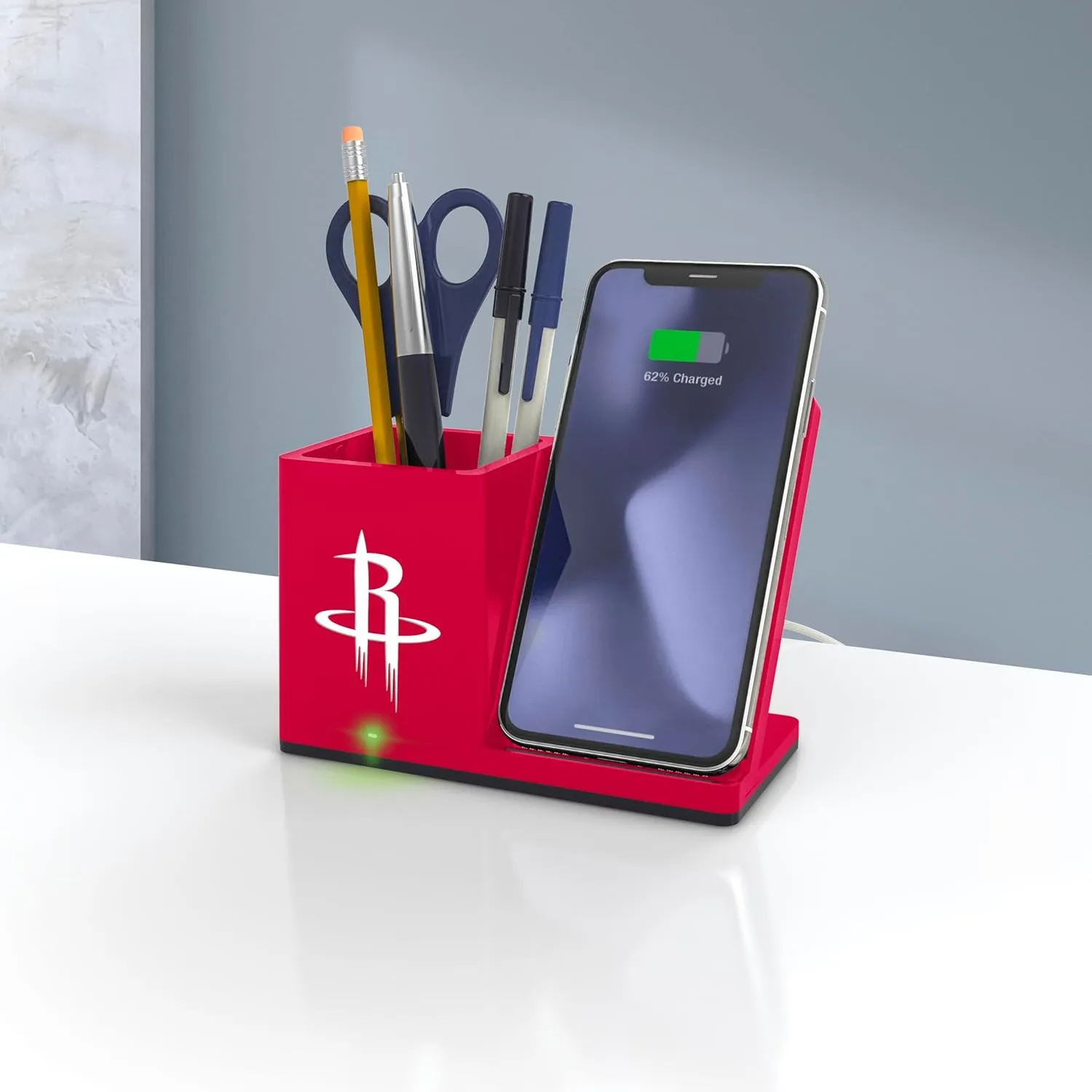‎SOAR Wireless Charger and Desktop Organizer