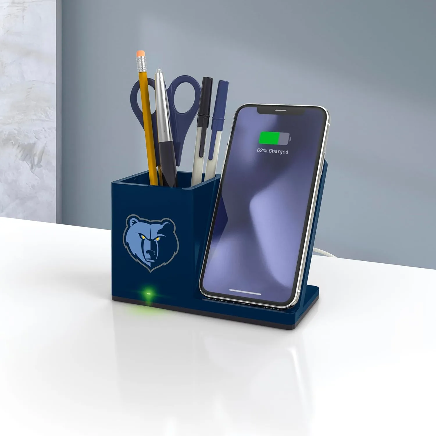‎SOAR Wireless Charger and Desktop Organizer