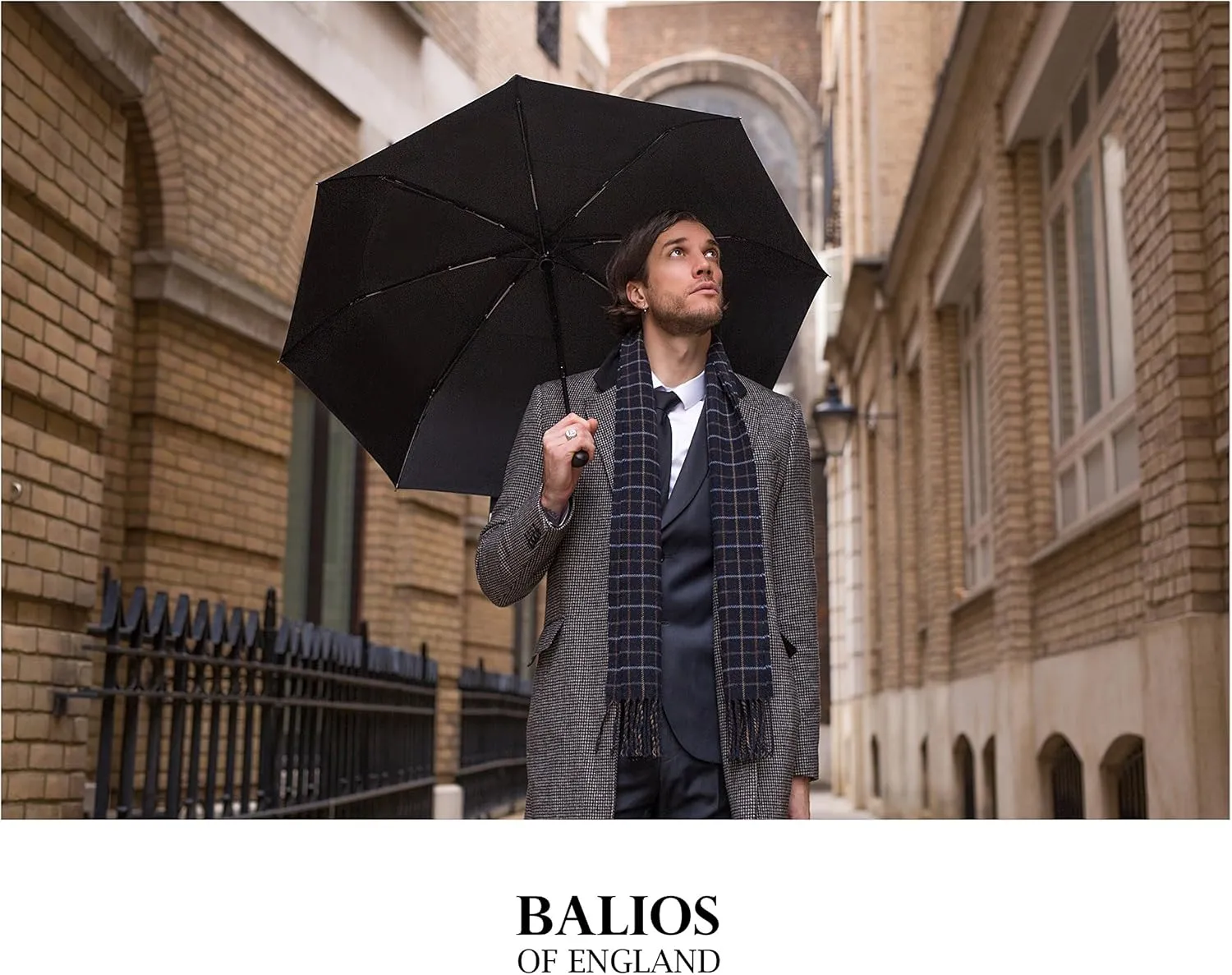 Travel Folding Umbrella with Real Wood Handle Auto Open Close Vented Windproof Canopy - Designed in UK