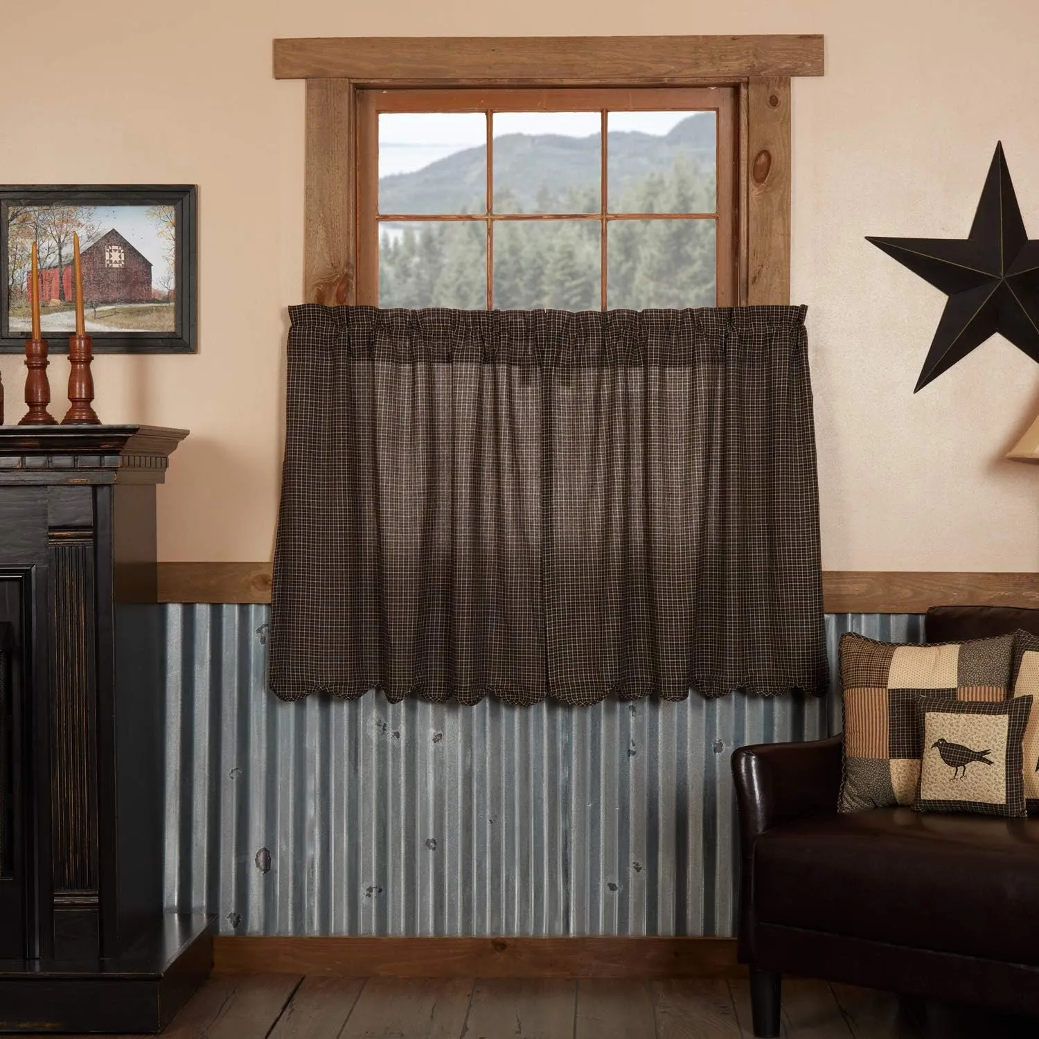 VHC Brands Kettle Grove, Plaid L36xW36, Tier Scalloped Set of 2, Black