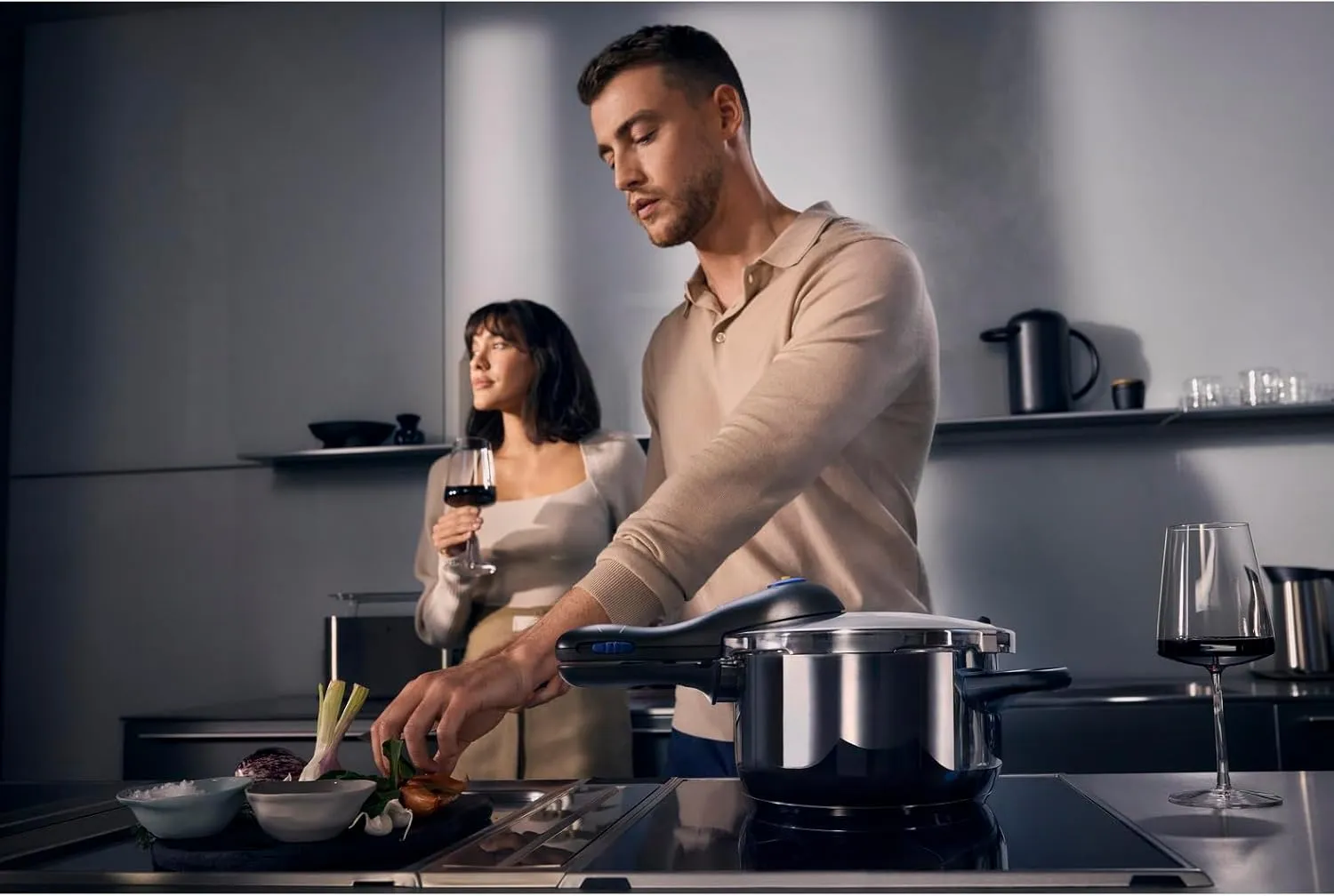 WMF Perfect Plus – Quick Cooker Ø 22 cm Diameter 4 Litres and a Half with Flame Protection Cromargan Stainless Steel for Induction